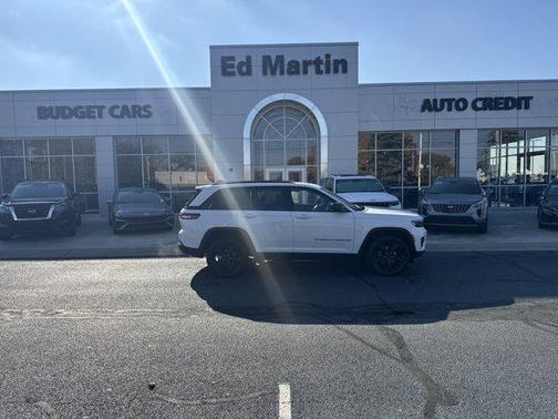 2023 Jeep Grand Cherokee Altitude