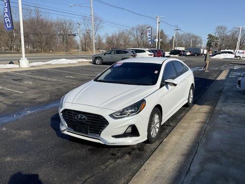 2019 Hyundai SONATA SE