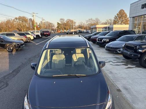 2020 Ford Transit Connect Titanium