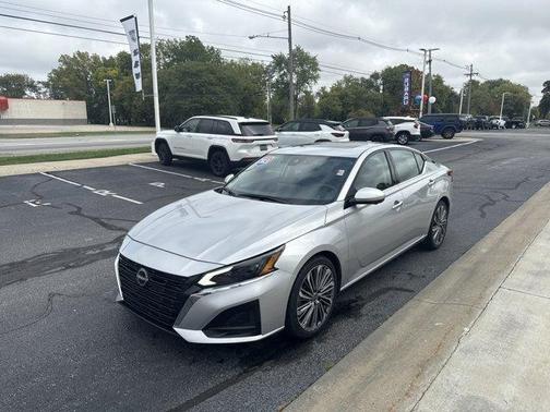 2023 Nissan Altima 2.5 SL