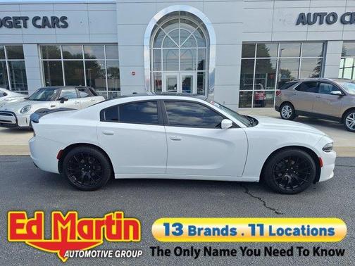 2019 Dodge Charger SXT