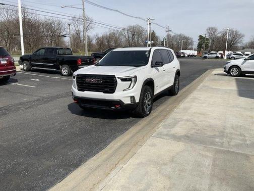 White Frost Tri-Coat 2024 GMC Acadia AT4