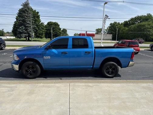2022 RAM 1500 Classic SLT