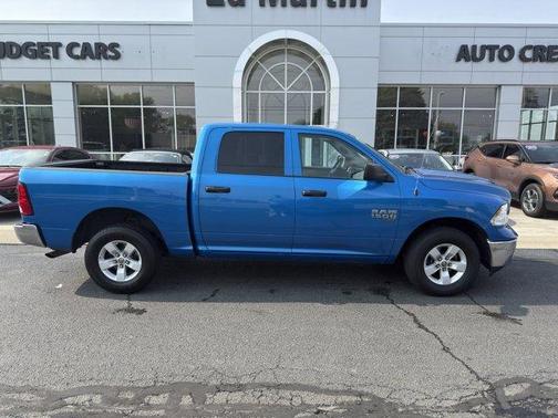 2022 RAM 1500 Classic SLT