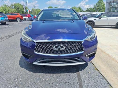 2018 INFINITI QX30 Base
