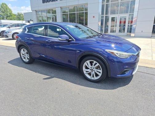 2018 INFINITI QX30 Base