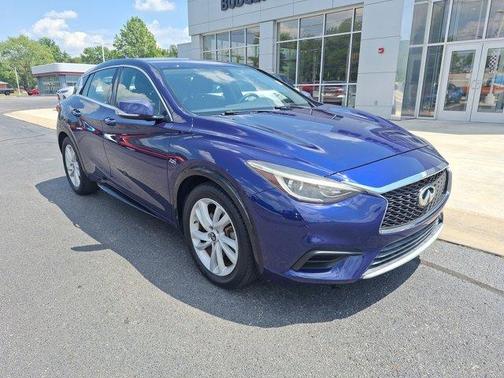2018 INFINITI QX30 Base