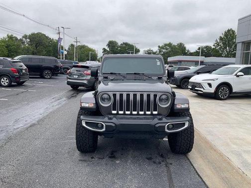 Granite Crystal Clearcoat Metallic 2022 Jeep Wrangler Unlimited Sahara