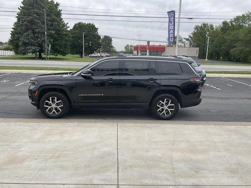 Diamond Black 2023 Jeep Grand Cherokee L Limited