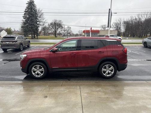 2020 GMC Terrain SLE