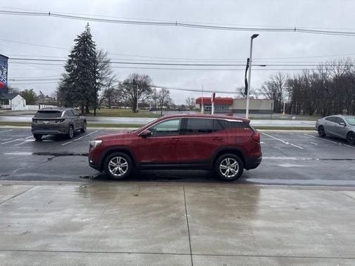 2020 GMC Terrain SLE