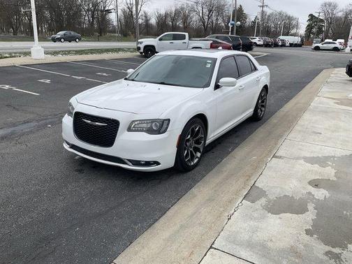 2015 Chrysler 300 S