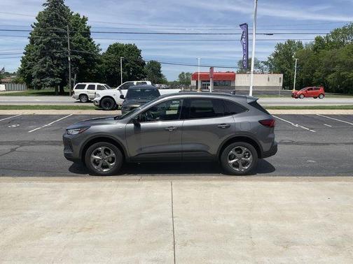 Gray Metallic 2025 Ford Escape ST-Line