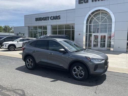 Gray Metallic 2025 Ford Escape ST-Line