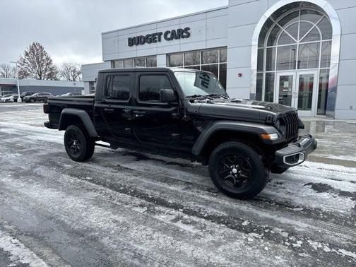 2023 Jeep Gladiator Sport