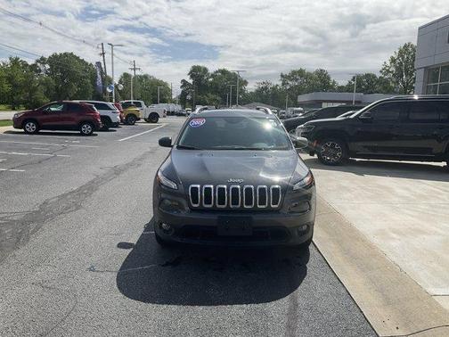 Granite Crystal Clearcoat Metallic 2015 Jeep Cherokee Latitude