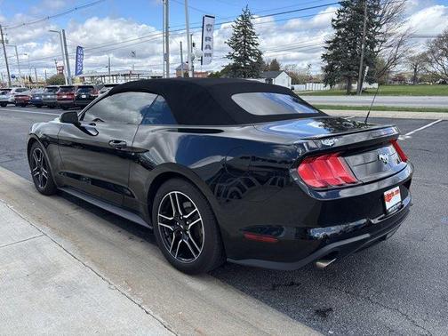 2023 Ford Mustang EcoBoost Premium