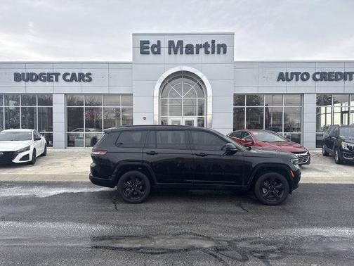 2023 Jeep Grand Cherokee L Laredo