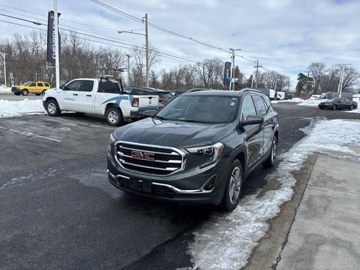 2021 GMC Terrain SLT