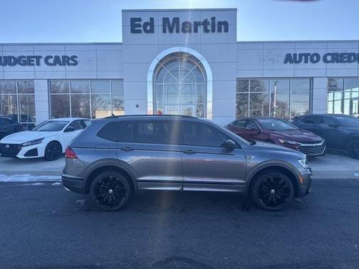 2020 Volkswagen Tiguan 2.0T SE R-Line Black