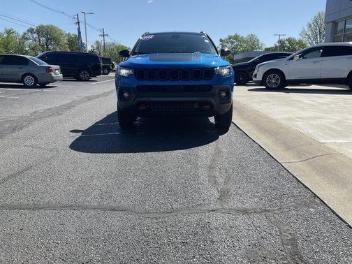 Hydro Blue Pearlcoat 2024 Jeep Compass Trailhawk