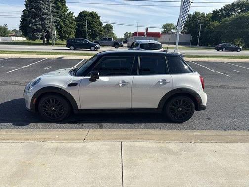 2022 MINI Hardtop Oxford Edition