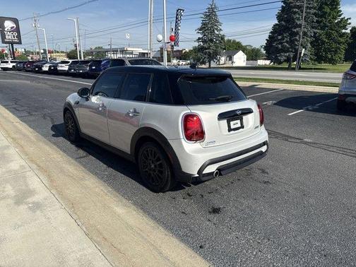 2022 MINI Hardtop Oxford Edition