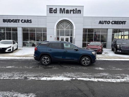 2021 GMC Terrain SLT