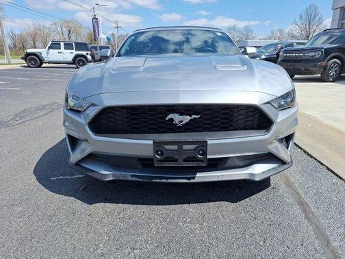 2022 Ford Mustang EcoBoost Premium