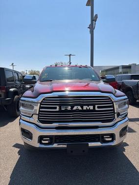 Delmonico Red Pearlcoat 2020 RAM 3500 Laramie