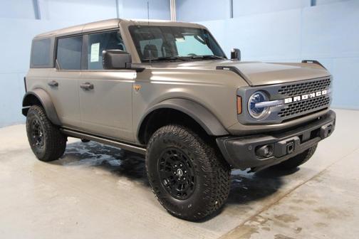 Gray 2026 Ford Bronco Badlands