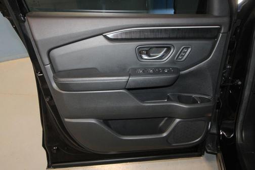Black 2024 Honda Pilot Elite