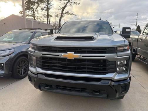 2025 Chevrolet Silverado 2500 Custom