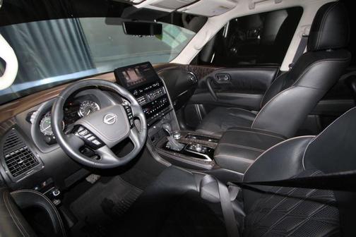 2024 Nissan Armada Platinum