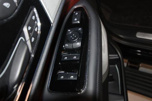 Black Metallic 2024 Lincoln Navigator Reserve
