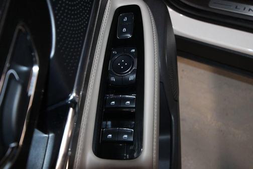 2024 Lincoln Corsair Reserve