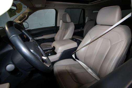 Iconic Silver Metallic 2023 Ford Expedition Max Limited