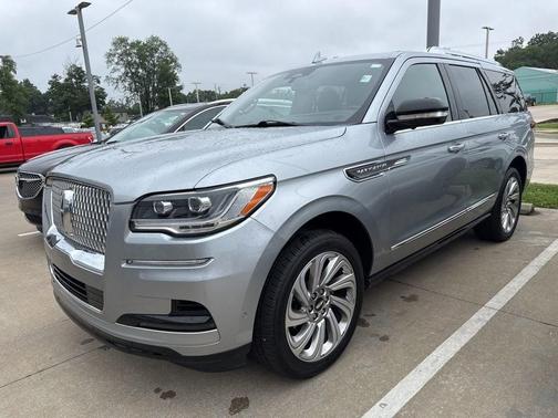 2023 Lincoln Navigator Reserve