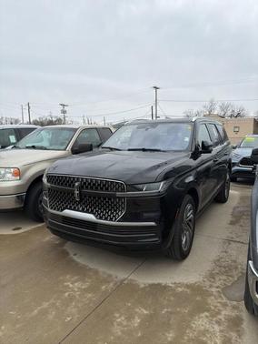 2025 Lincoln Navigator Reserve