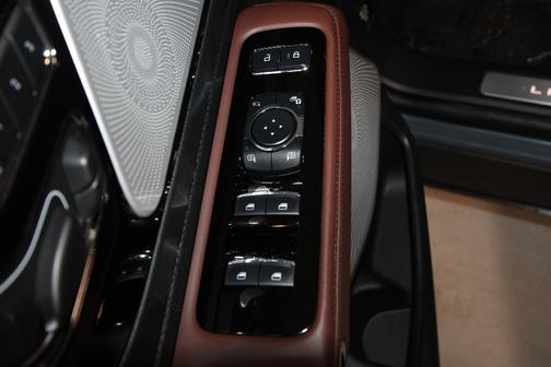 Whisper White 2026 Lincoln Aviator Reserve AWD