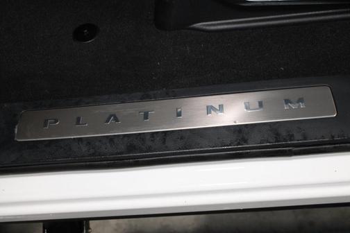 2025 Ford F-250 Platinum