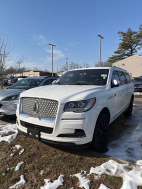 2022 Lincoln Navigator L Reserve
