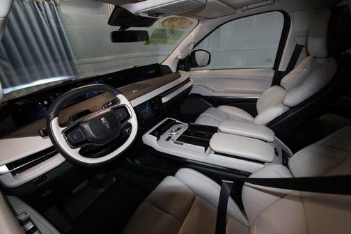 Gray Mist 2025 Lincoln Navigator Reserve