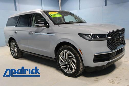 Gray Mist 2025 Lincoln Navigator Reserve