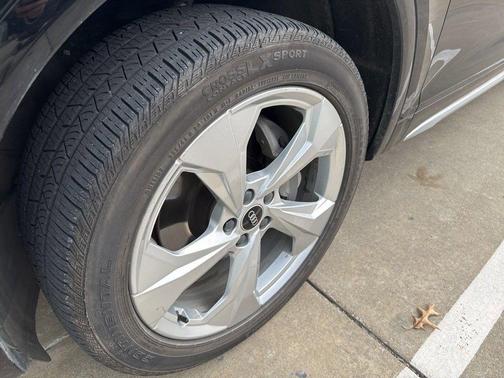 2022 Audi Q5 45 S line Premium Plus