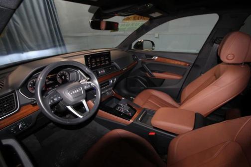 2022 Audi Q5 45 S line Premium Plus