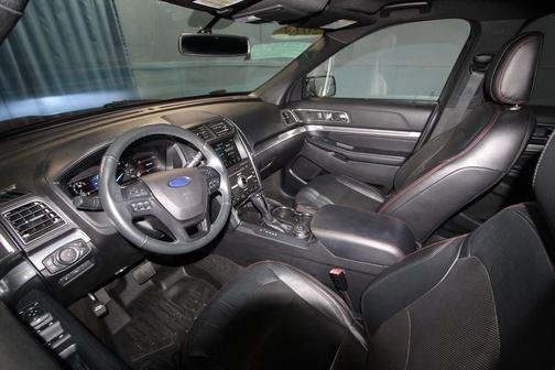 2018 Ford Explorer sport