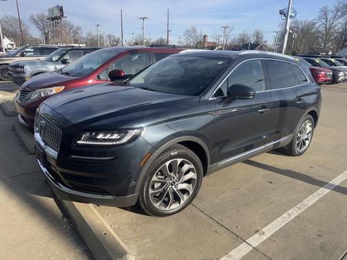 Flight Blue 2023 Lincoln Nautilus Reserve