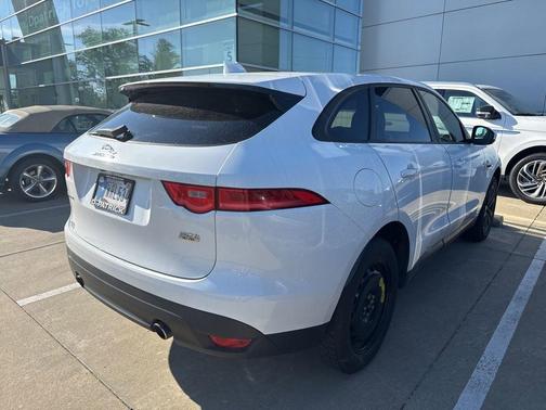 2018 Jaguar F-PACE 30t Premium
