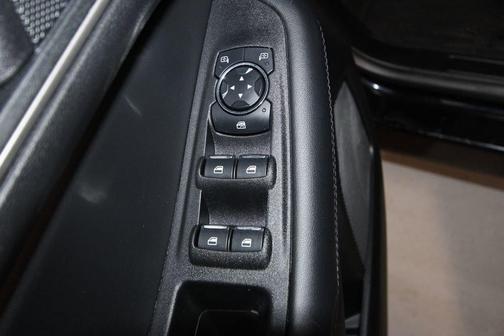 Black Metallic 2024 Ford Edge SEL